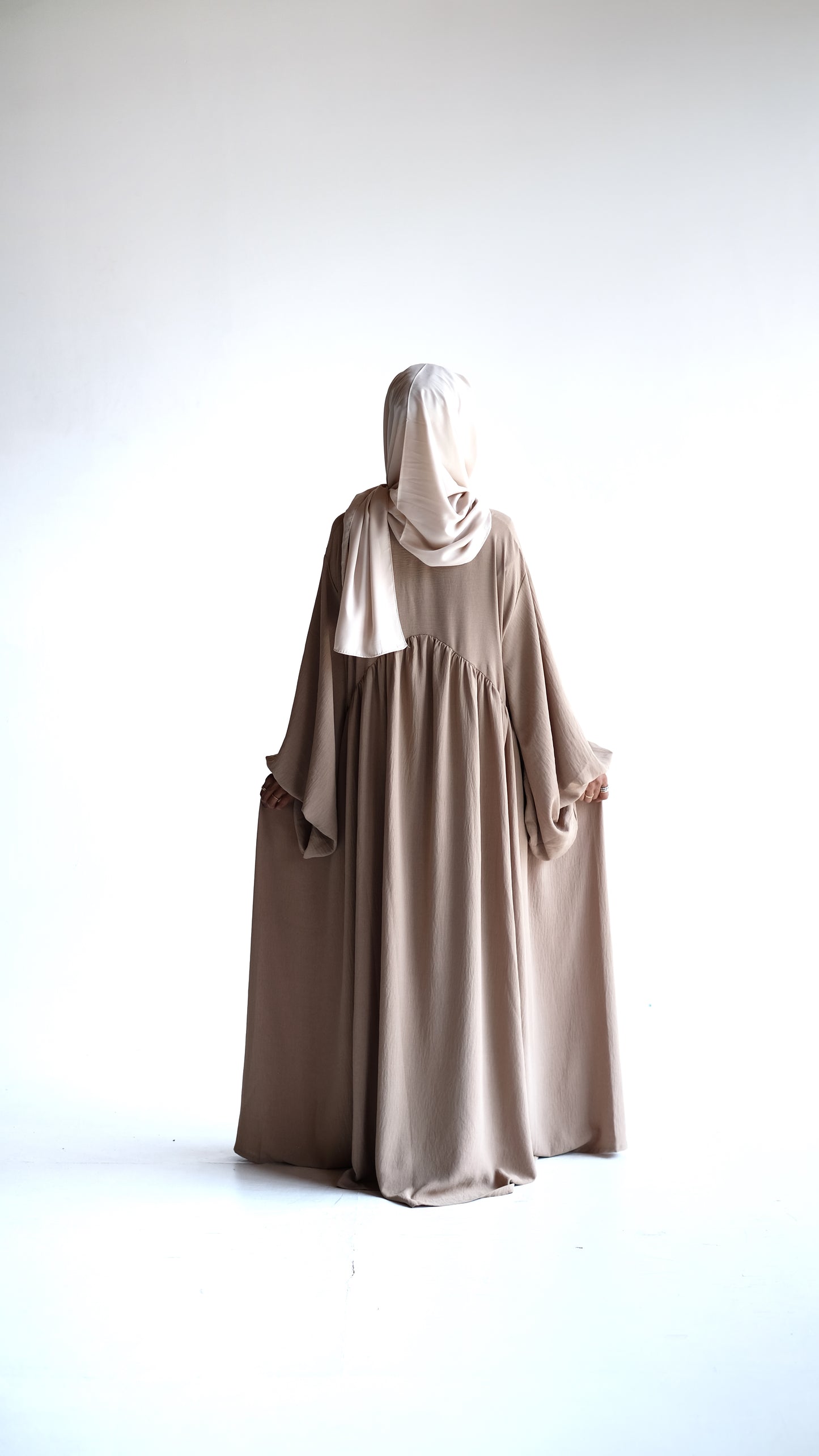 AFRAA ABAYA CAMEL